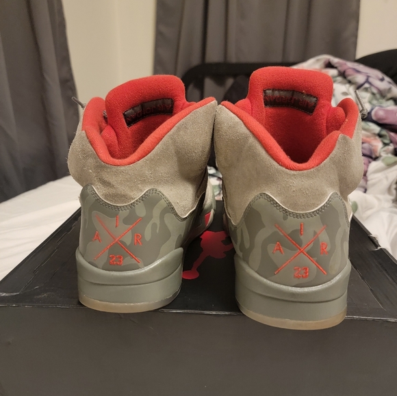 size 13 jordan 5